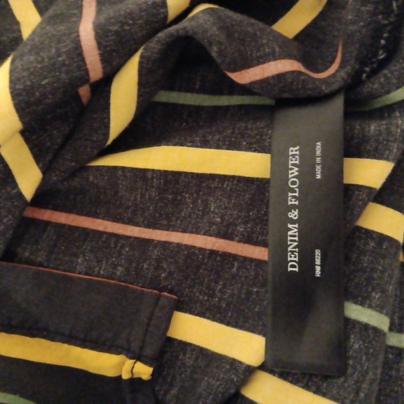 Denim & Flower Men's Button-up Shirt Sz. L Black w/Red/Yellow/Green Stripes - Picture 5 of 9
